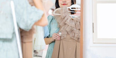 オシャレを楽しむ女性